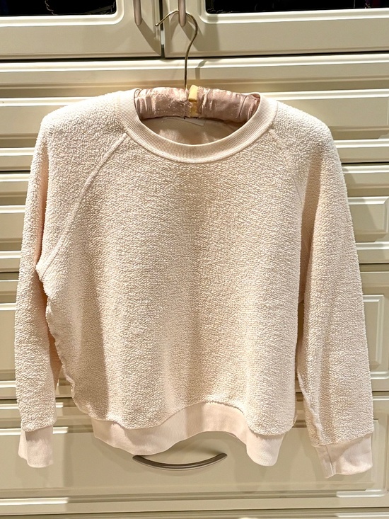 Perfectwhitetee Tops - Perfectwhitetee brand ZIGGY Sweatshirt New Size Small Cream